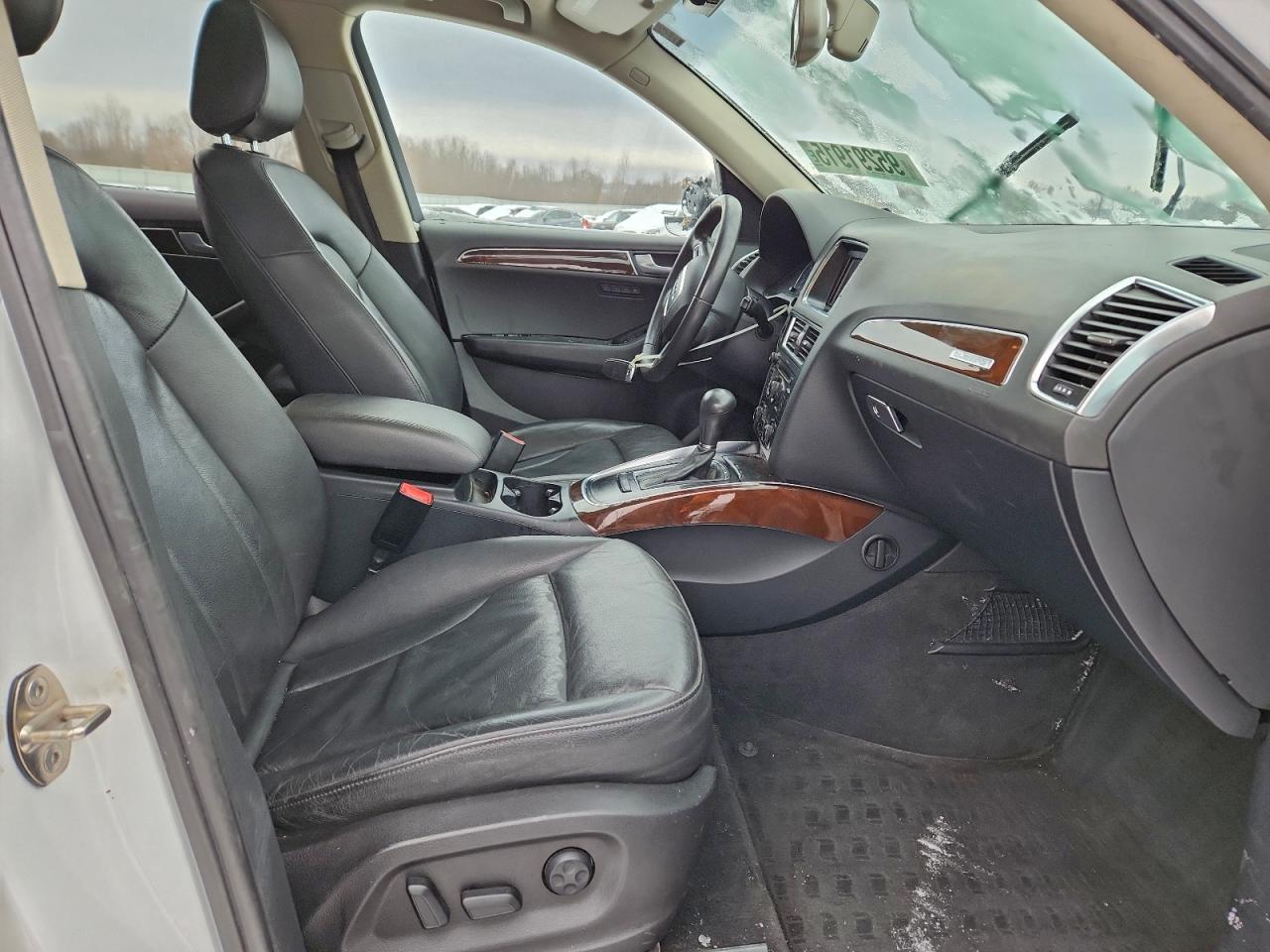 2012 AUDI Q5 PREMIUM PLUS photo 19