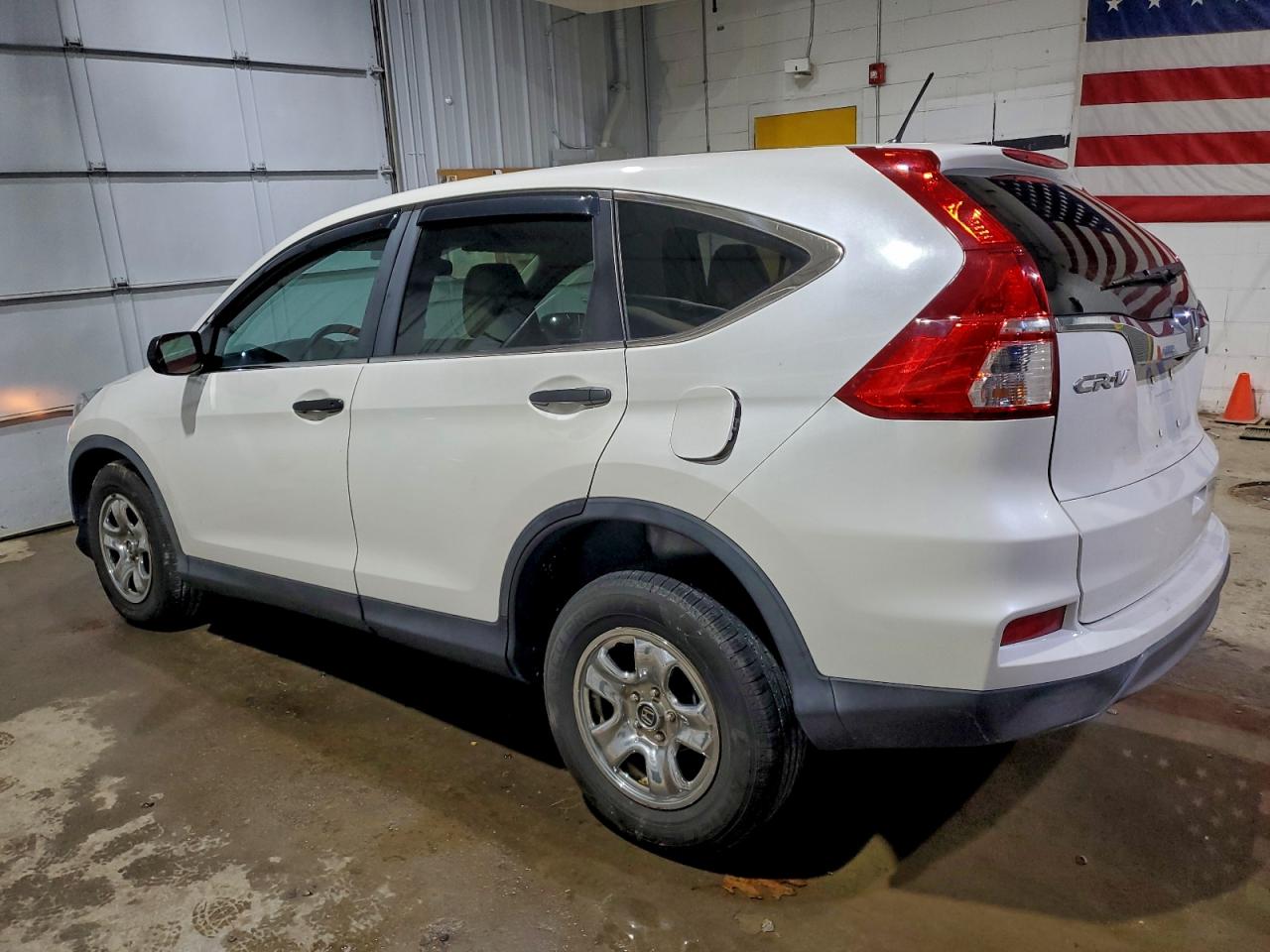 2016 HONDA CR-V LX photo 4