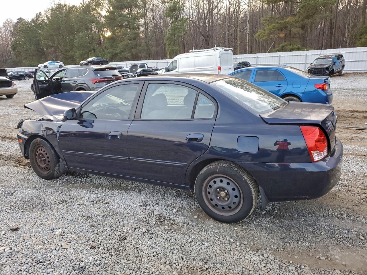 2005 HYUNDAI ELANTRA GLS photo 4