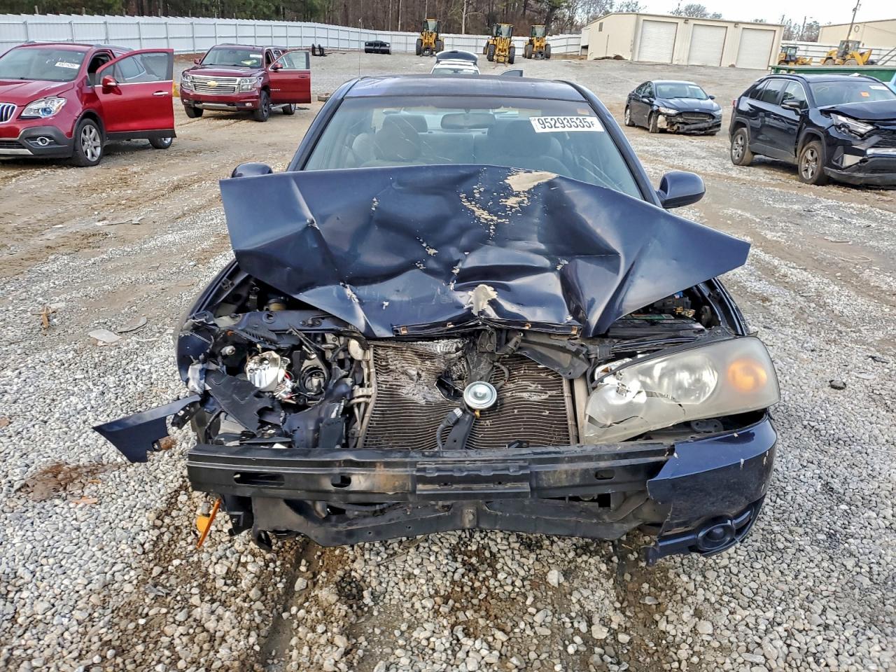 2005 HYUNDAI ELANTRA GLS photo 13
