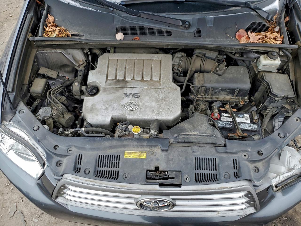 2010 TOYOTA HIGHLANDER photo 23