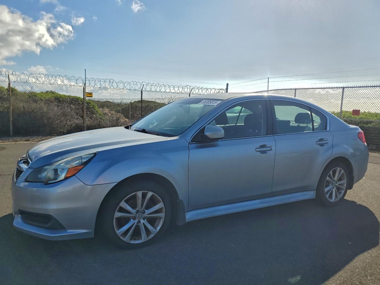 2013 SUBARU LEGACY