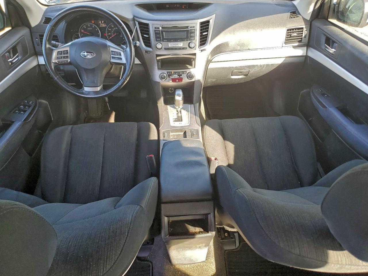 2013 SUBARU LEGACY 2.5I PREMIUM photo 8