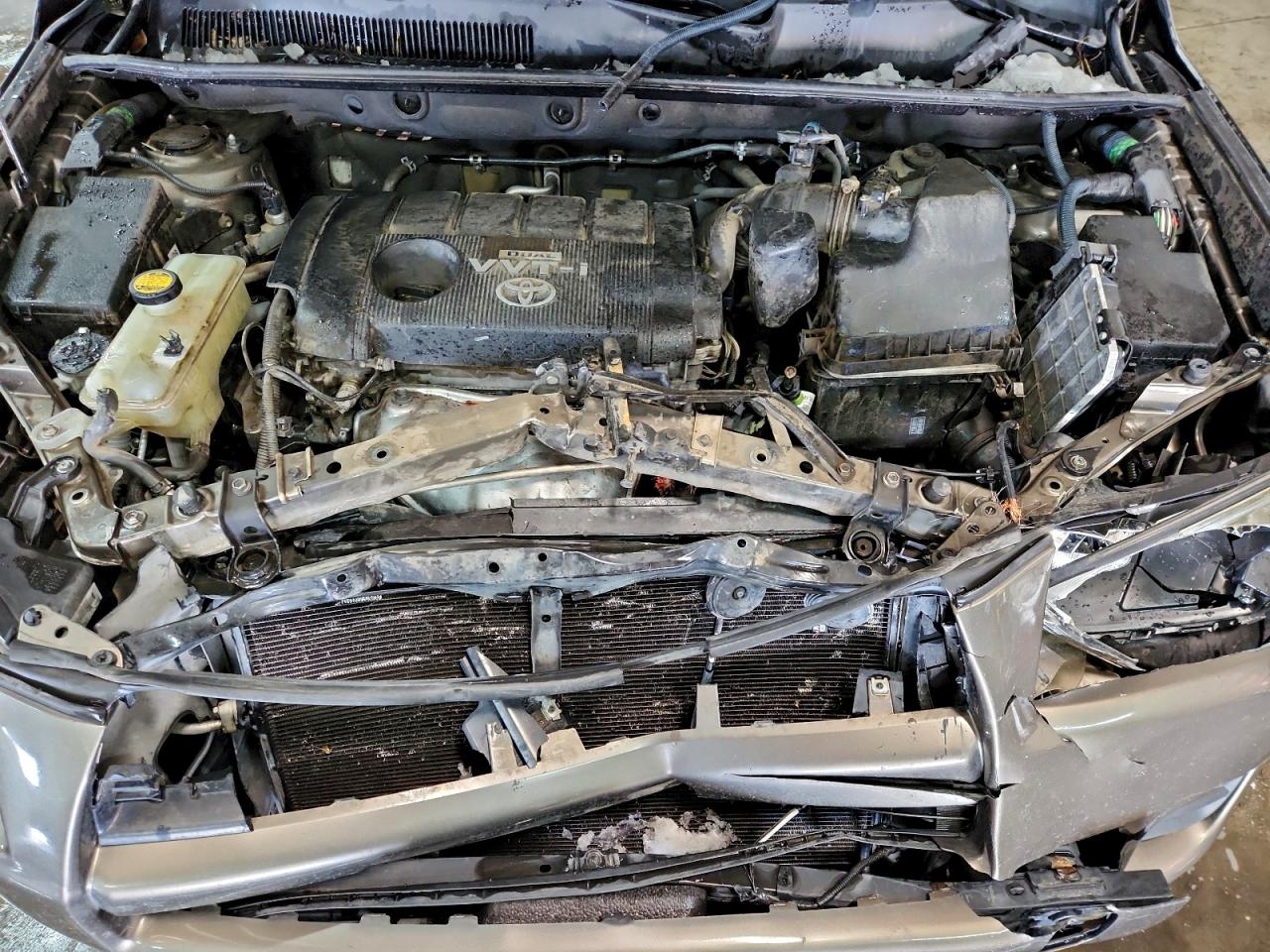 2011 TOYOTA RAV4 BASE photo 12