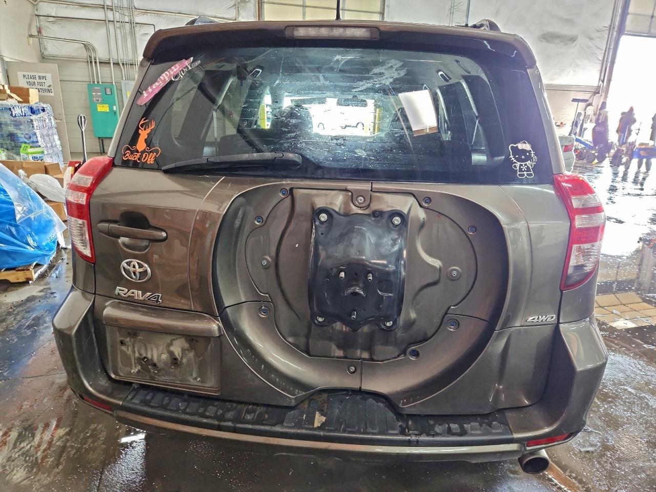 2011 TOYOTA RAV4 BASE photo 6