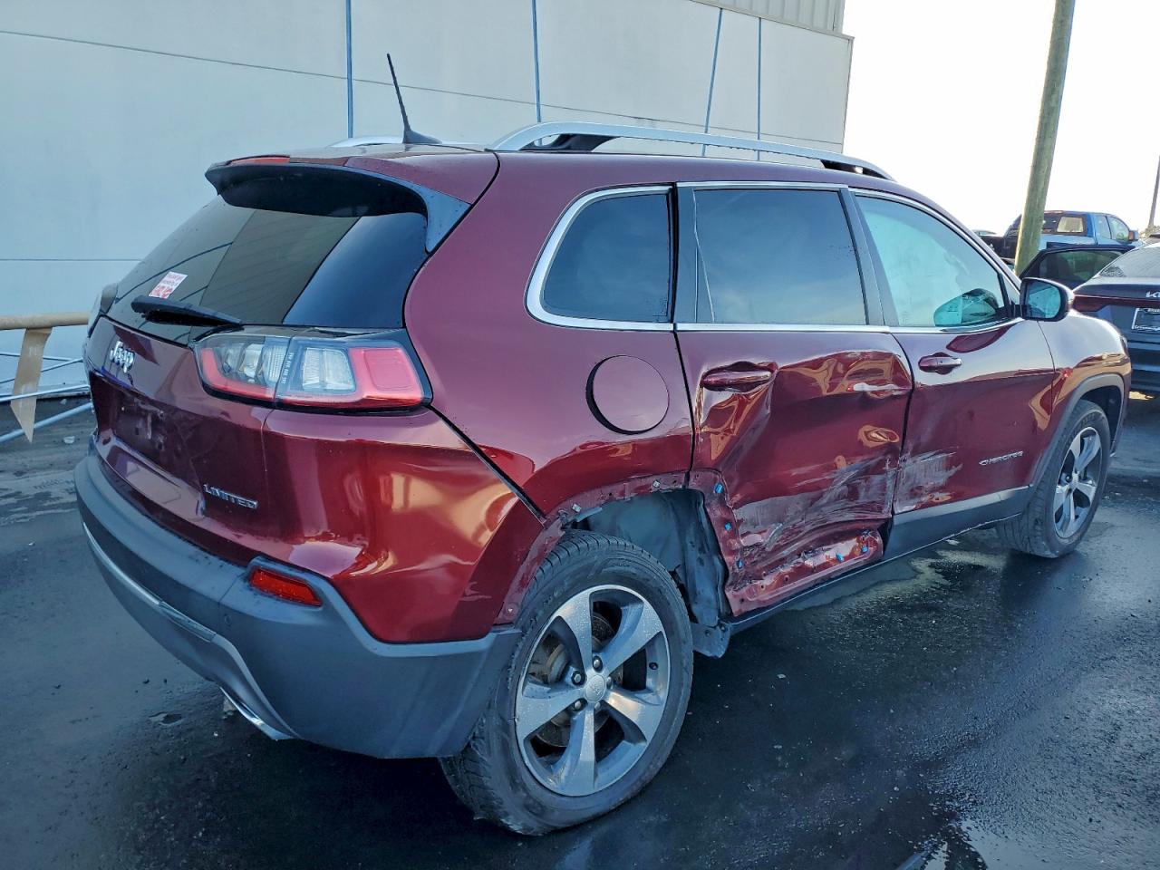 2019 JEEP CHEROKEE LIMITED photo 5