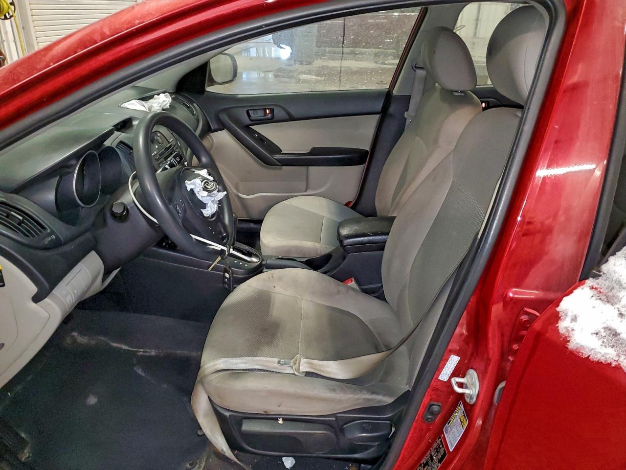 2010 KIA FORTE EX photo 7