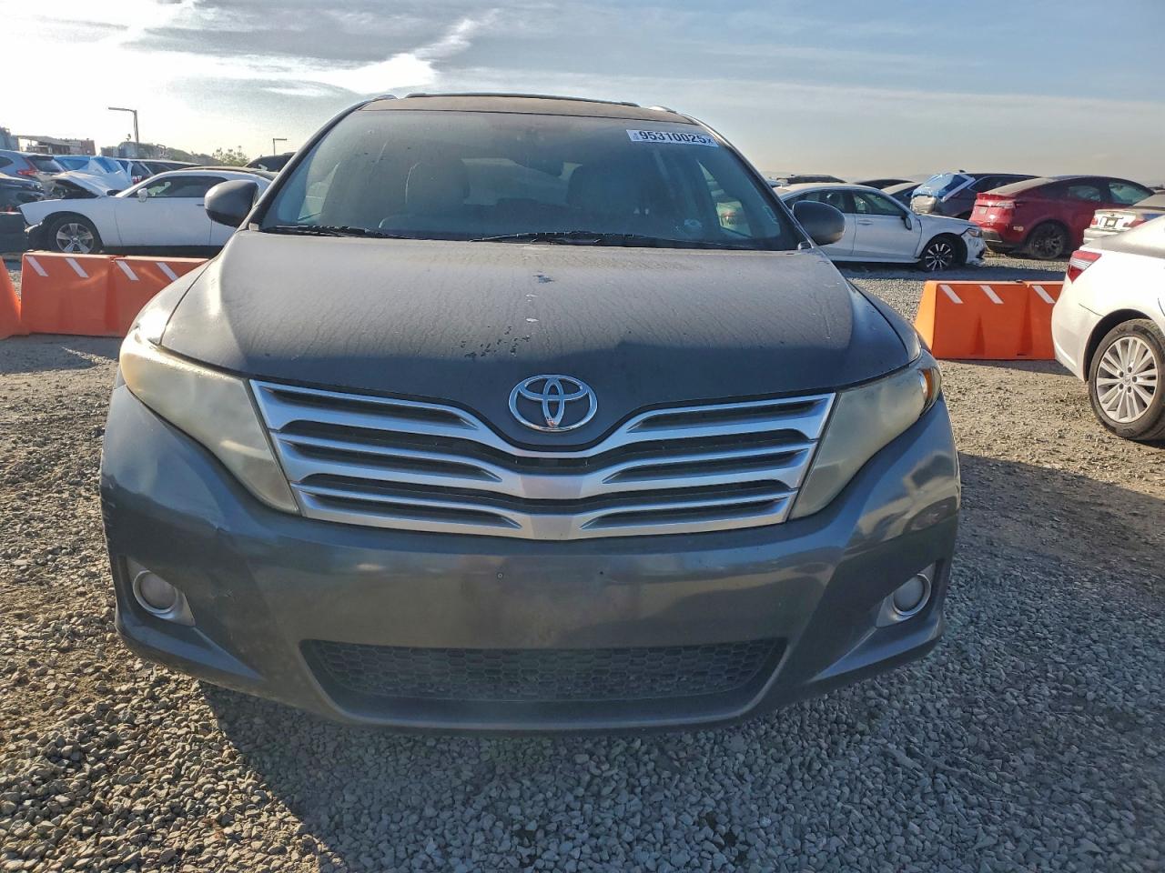 2009 TOYOTA VENZA photo 9