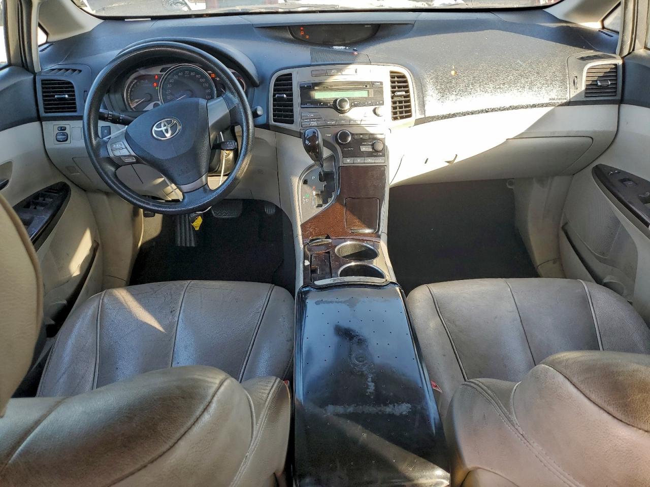 2009 TOYOTA VENZA photo 15