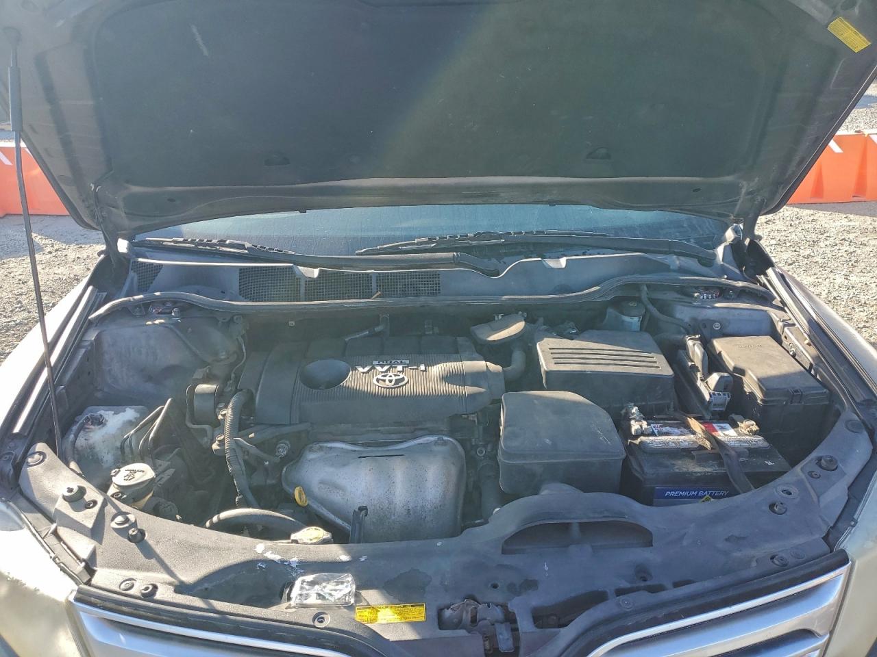 2009 TOYOTA VENZA photo 23