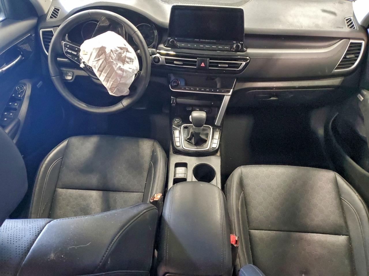 2021 KIA SELTOS SX photo 8