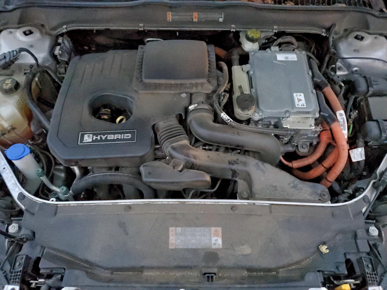 2017 FORD FUSION SE HYBRID photo 11