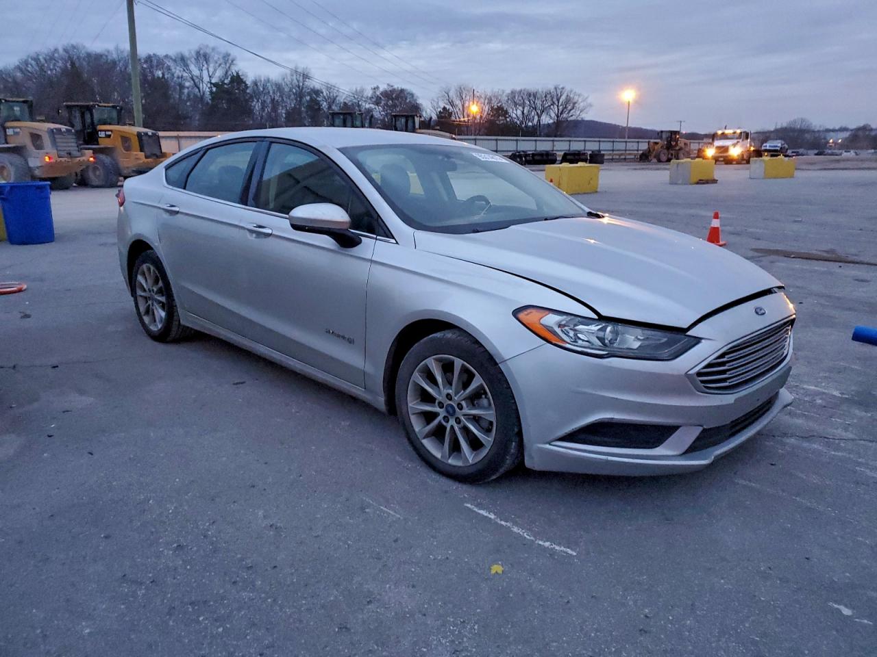 2017 FORD FUSION SE HYBRID photo 4