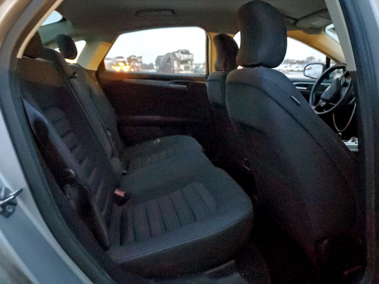 2017 FORD FUSION SE HYBRID photo 10