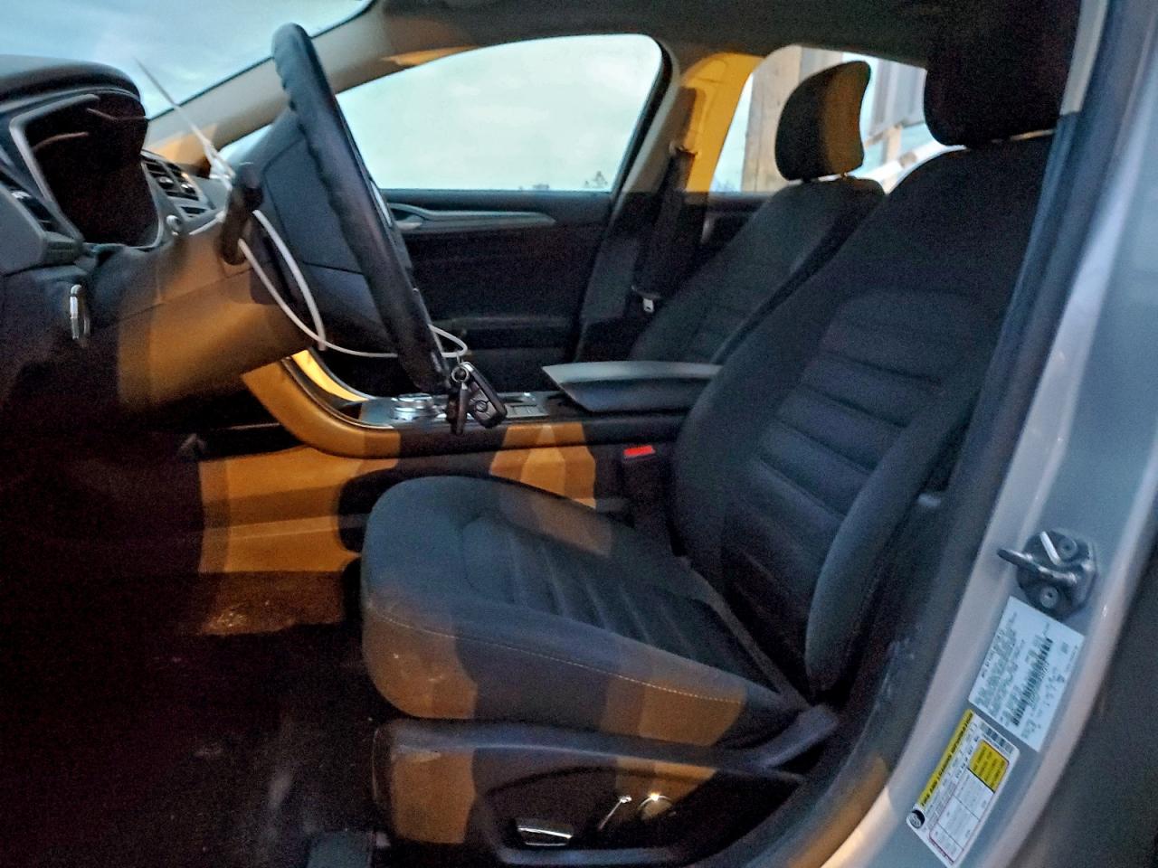 2017 FORD FUSION SE HYBRID photo 7