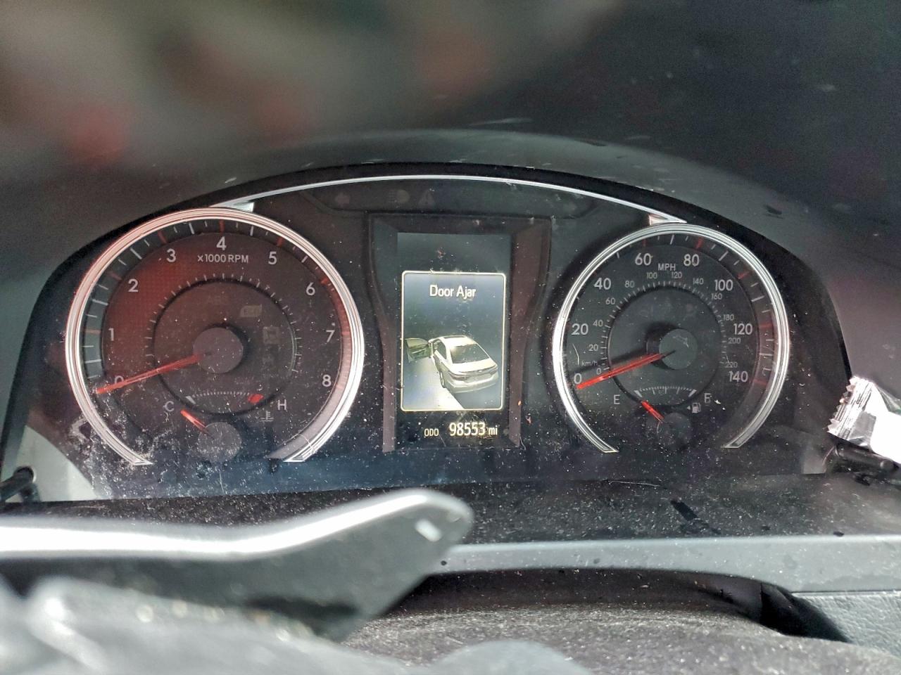 2016 TOYOTA CAMRY LE photo 9
