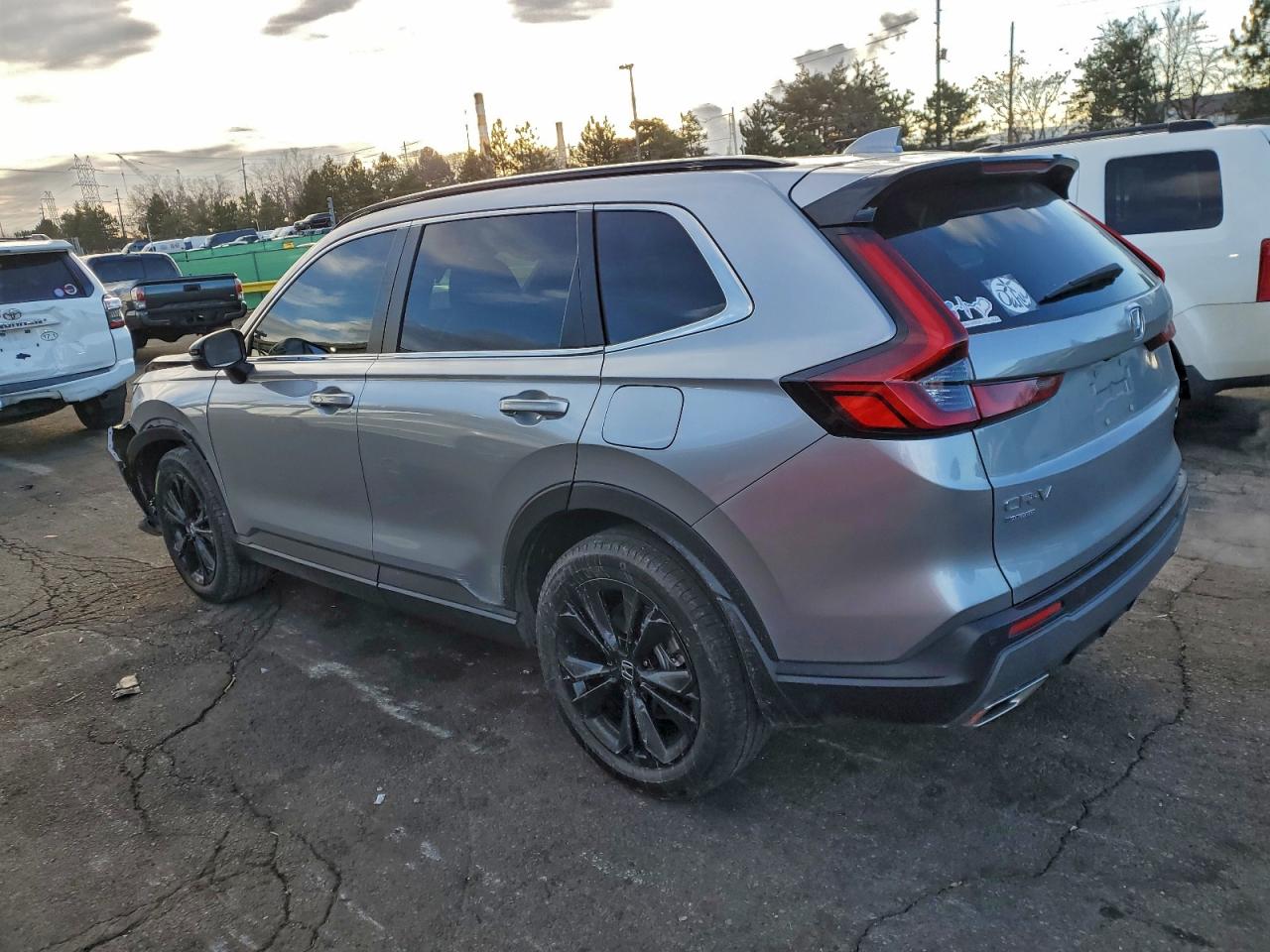 2024 HONDA CR-V SPORT TOURING photo 2
