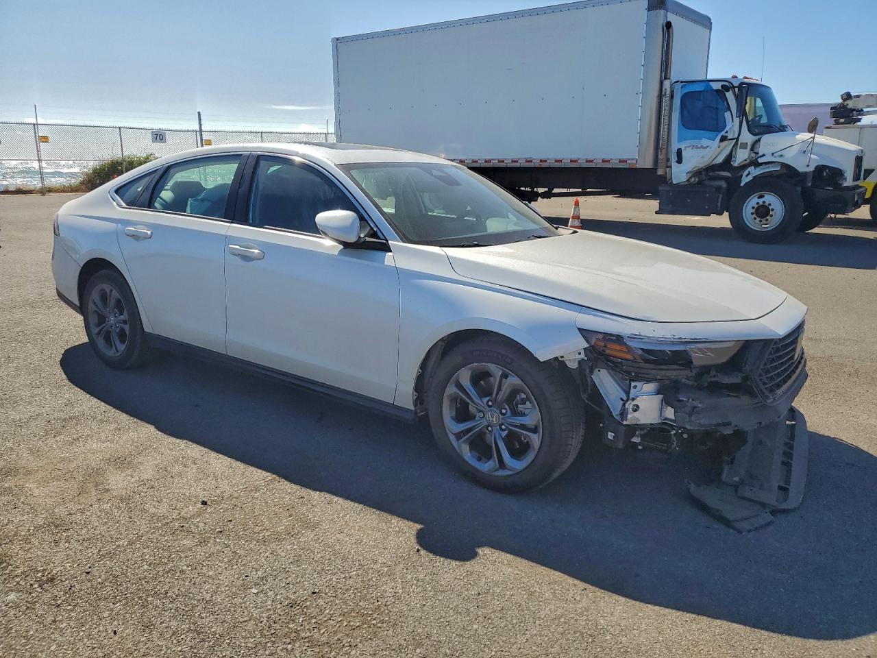 2024 HONDA ACCORD HYBRID EXL photo 4
