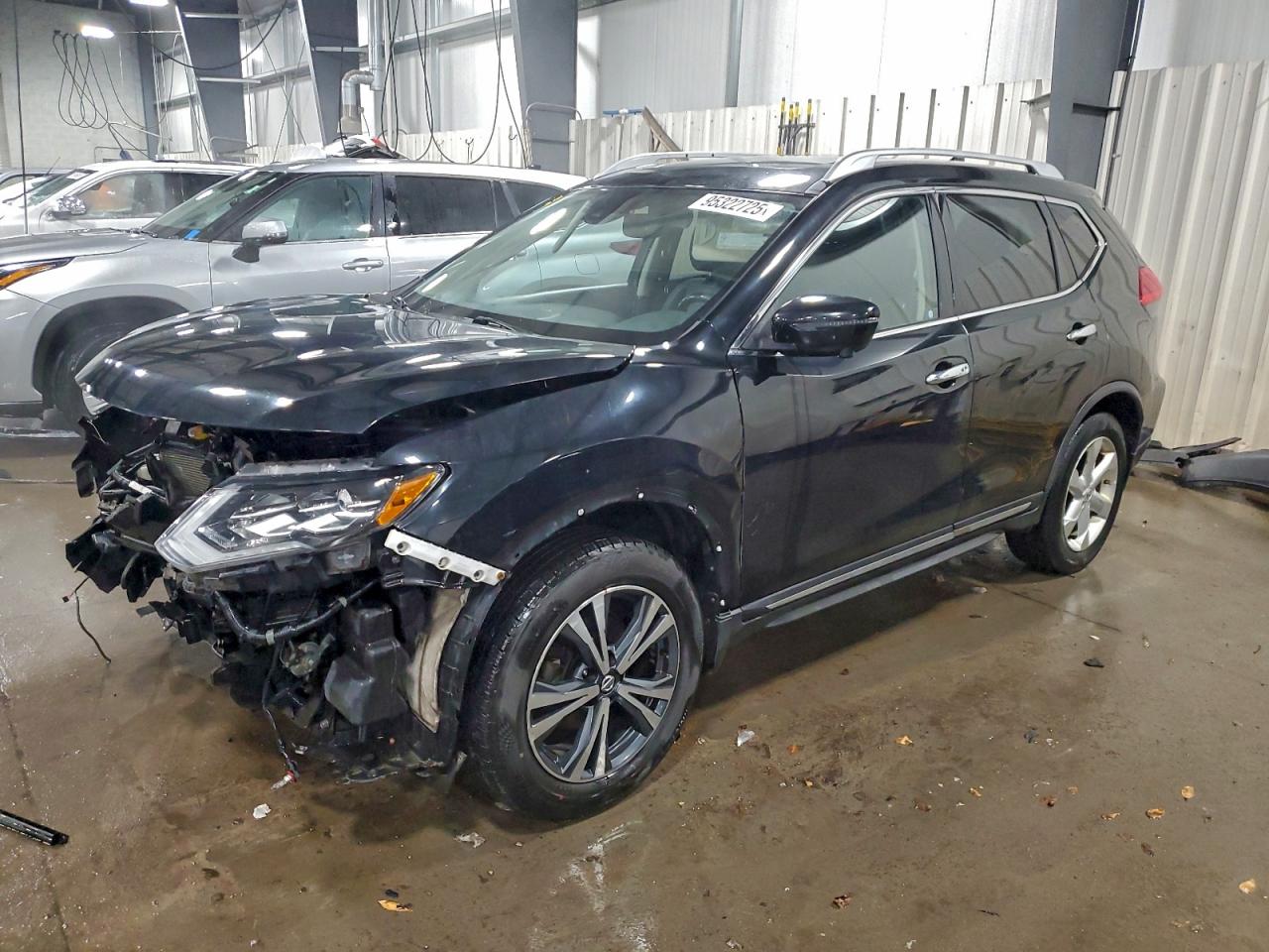 2017 NISSAN ROGUE