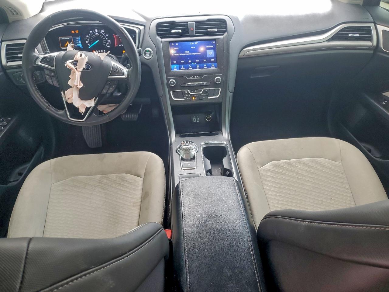 2019 FORD FUSION SE photo 15
