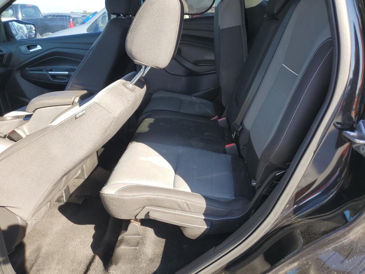 2014 FORD ESCAPE SE photo 31