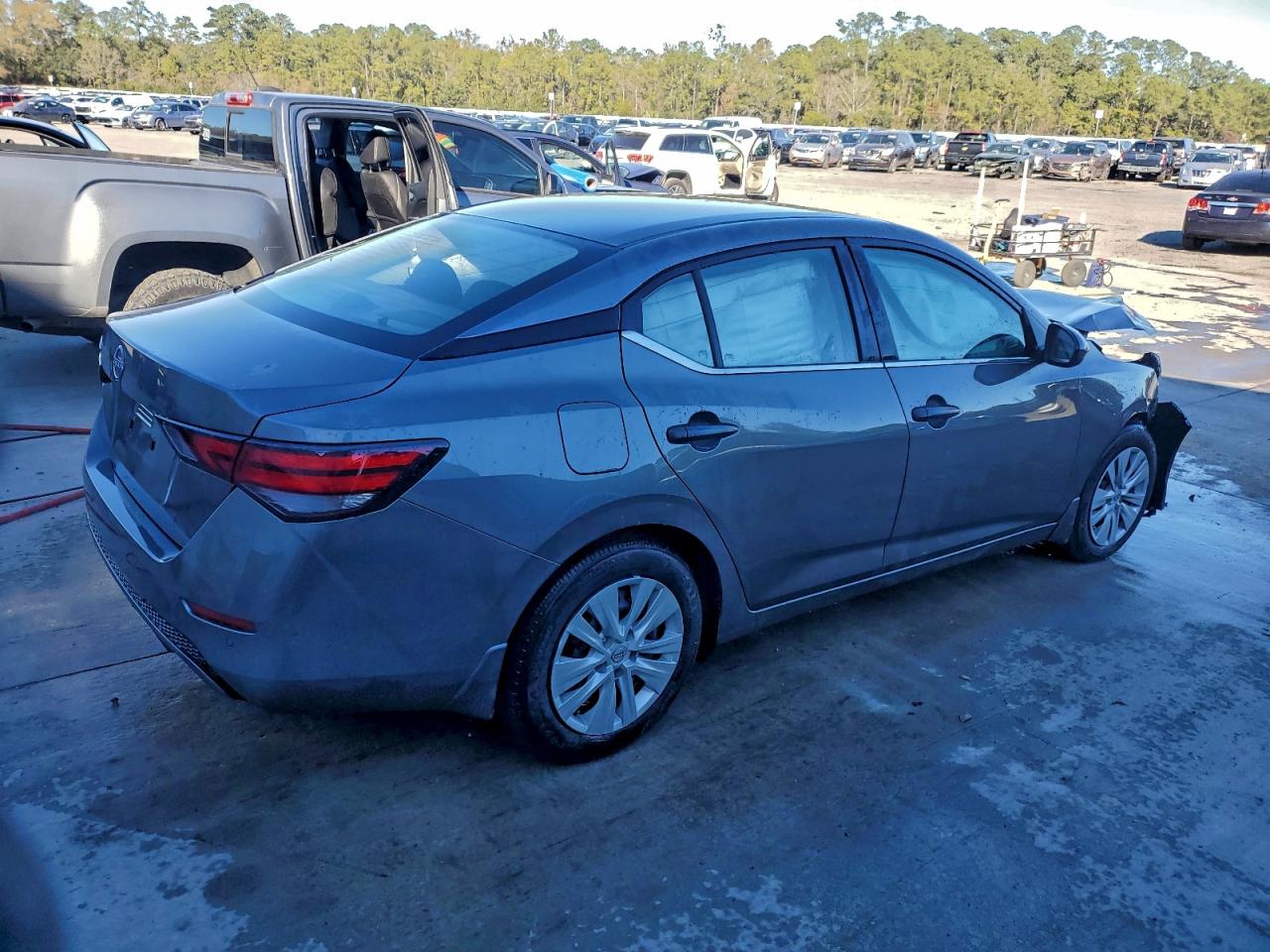 2025 NISSAN SENTRA S photo 5