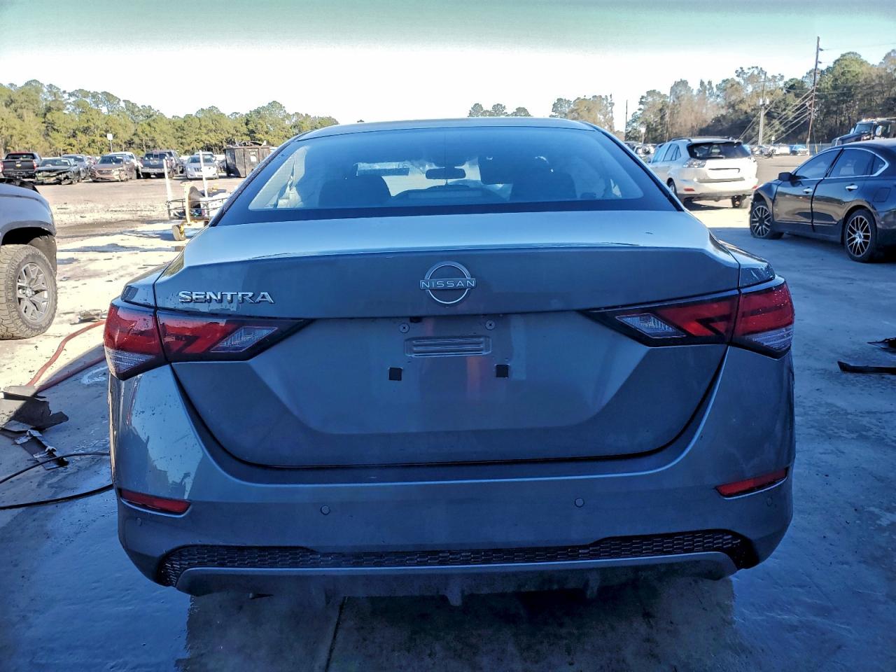 2025 NISSAN SENTRA S photo 11