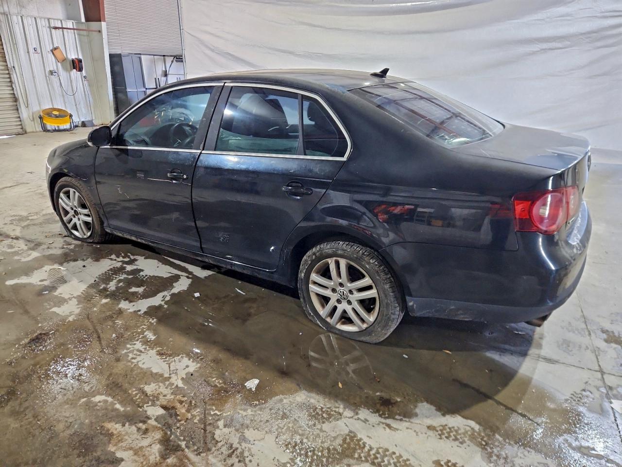 2009 VOLKSWAGEN JETTA SE photo 3