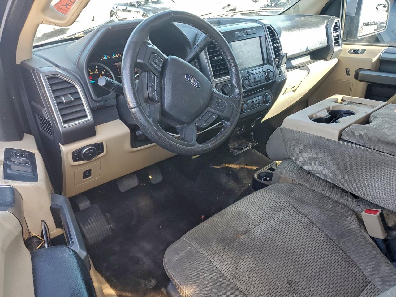 2015 FORD F150 photo 15