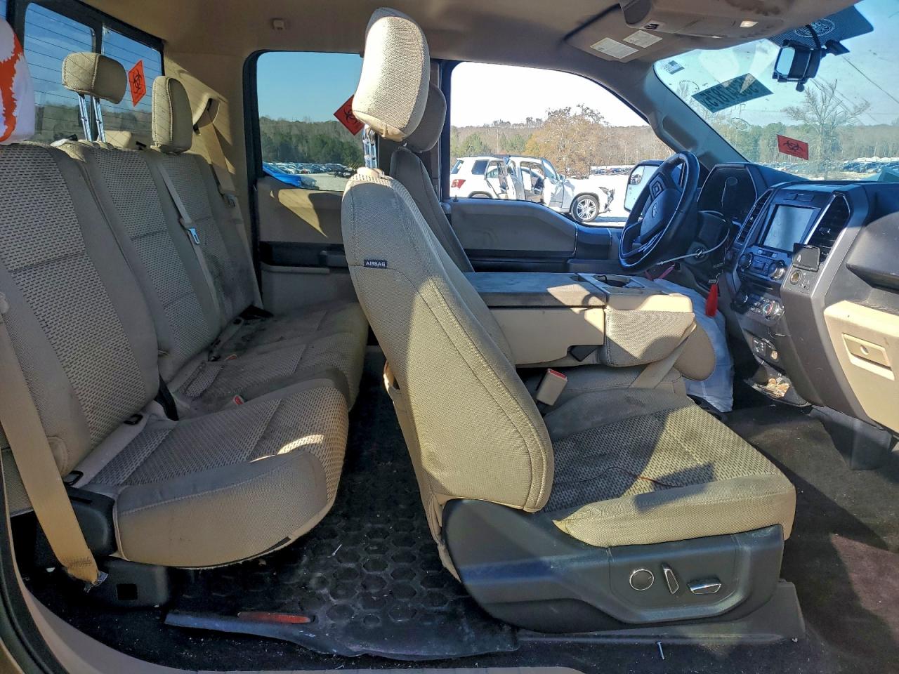2015 FORD F150 photo 19