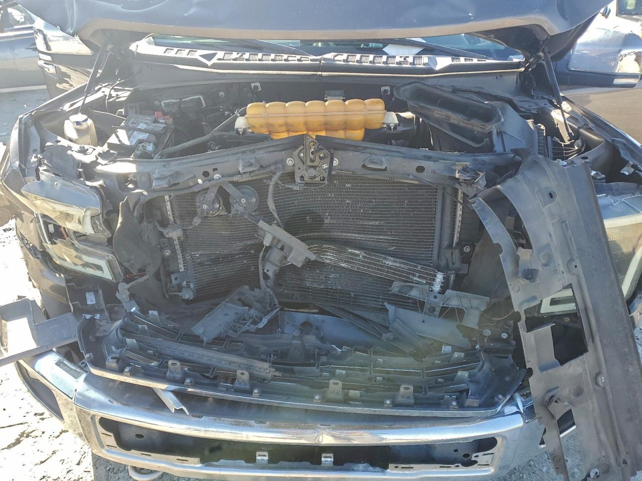 2015 FORD F150 photo 21