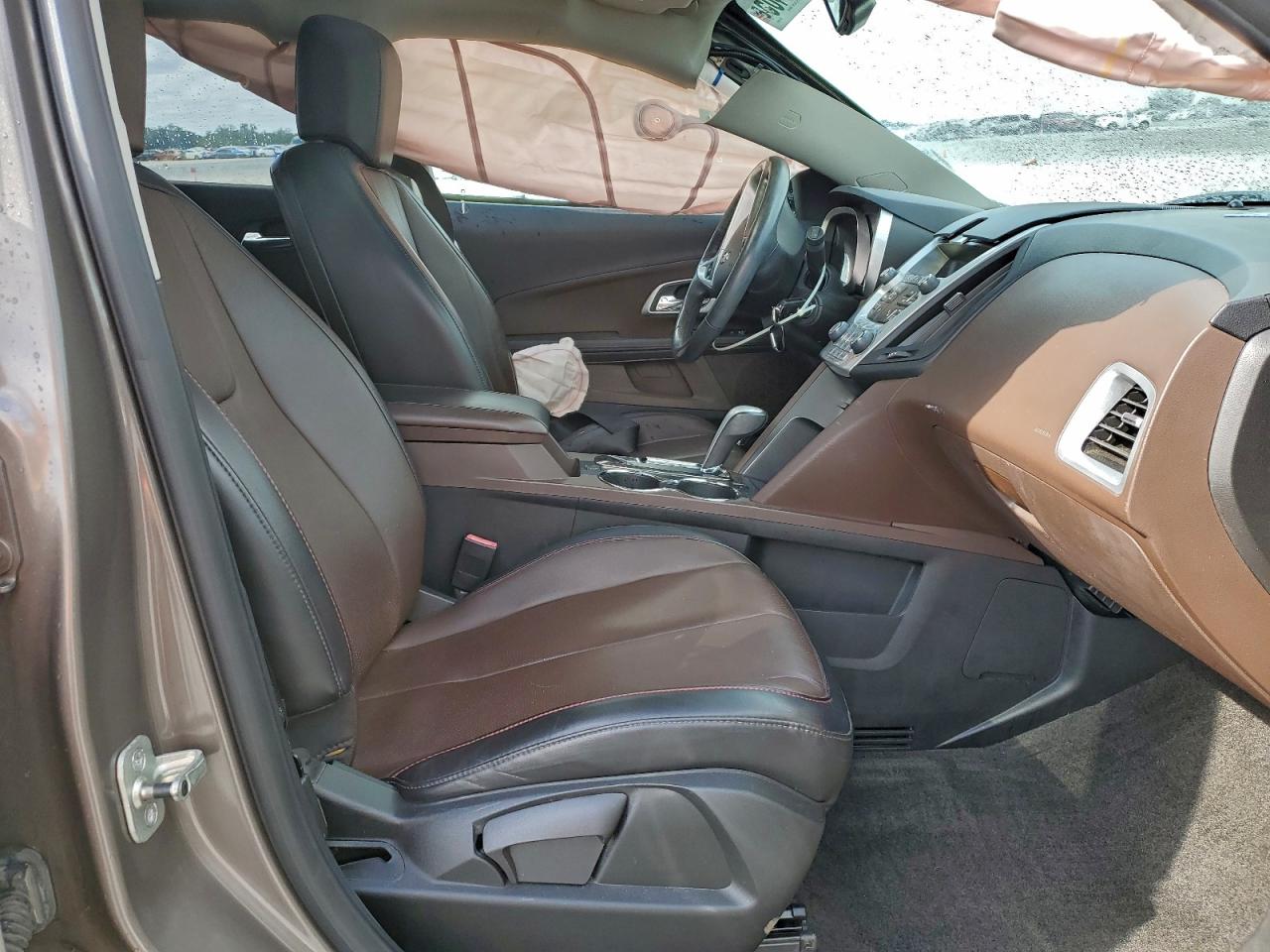 2010 CHEVROLET EQUINOX LT photo 19