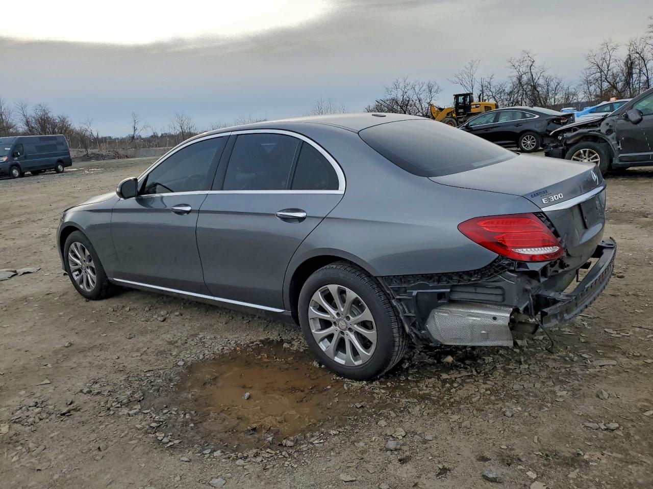 2017 MERCEDES-BENZ E 300 4MATIC photo 5