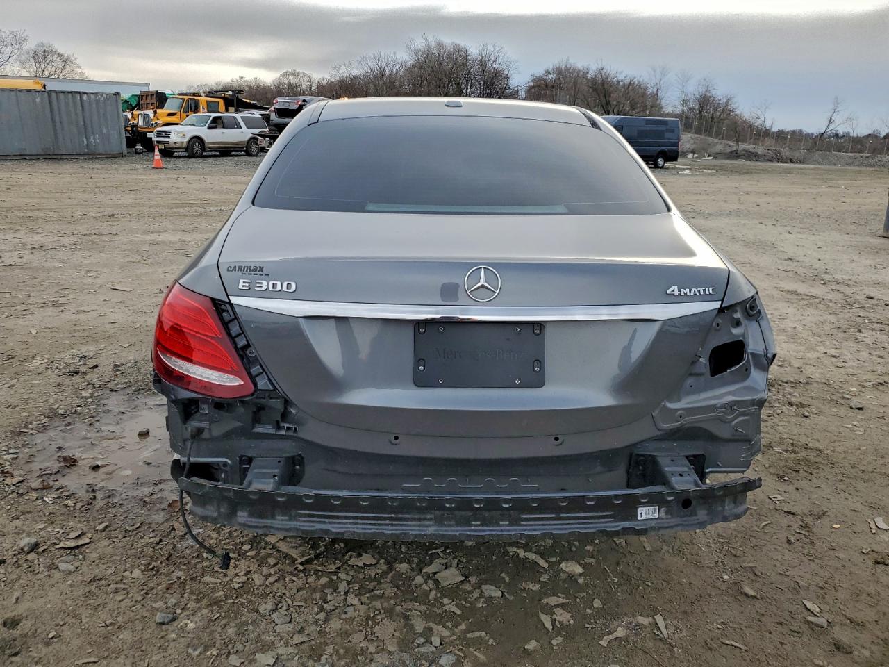 2017 MERCEDES-BENZ E 300 4MATIC photo 21