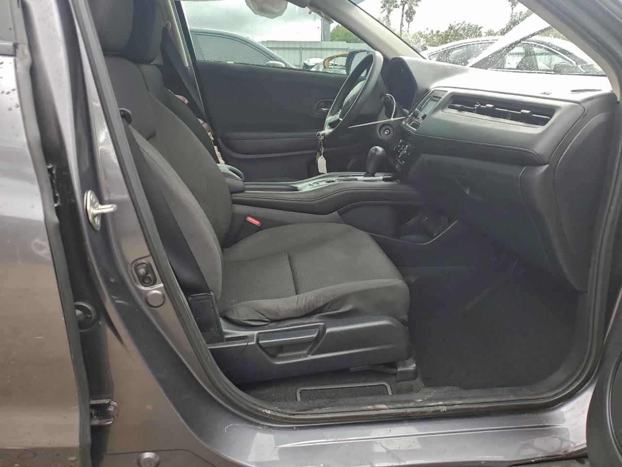 2021 HONDA HR-V LX photo 13