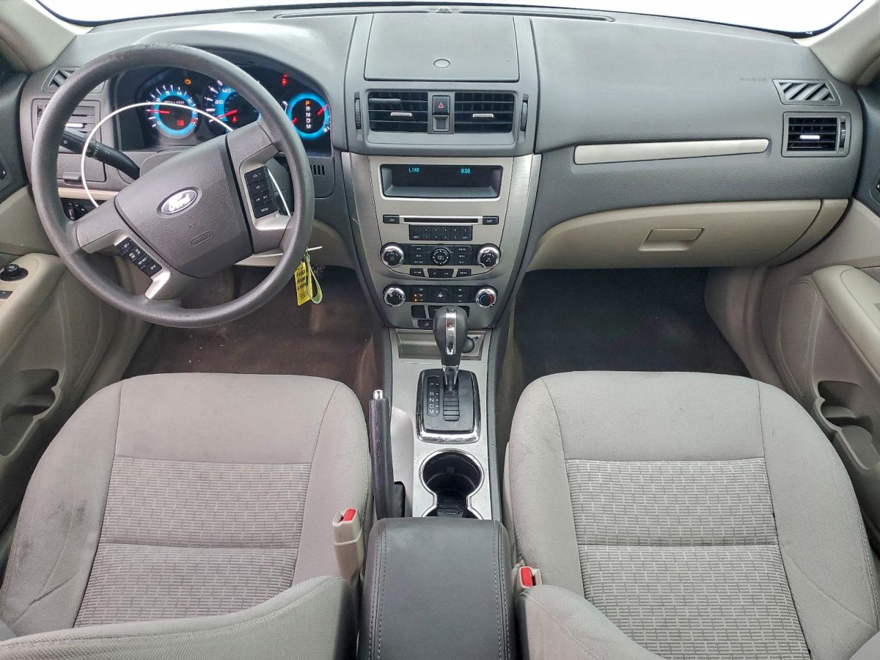 2011 FORD FUSION SE photo 8