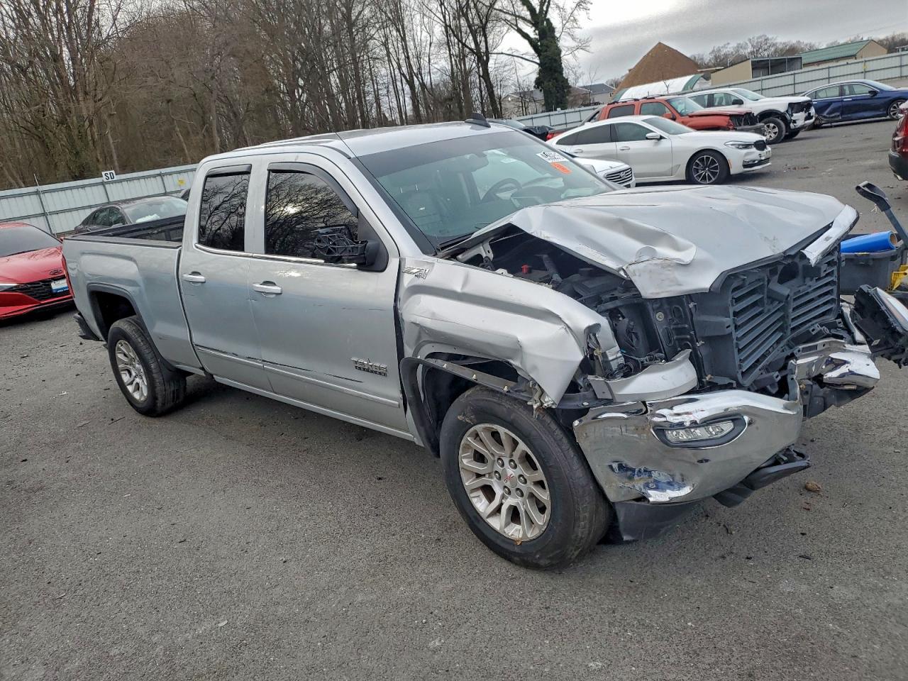 2017 GMC SIERRA K1500 SLE photo 7