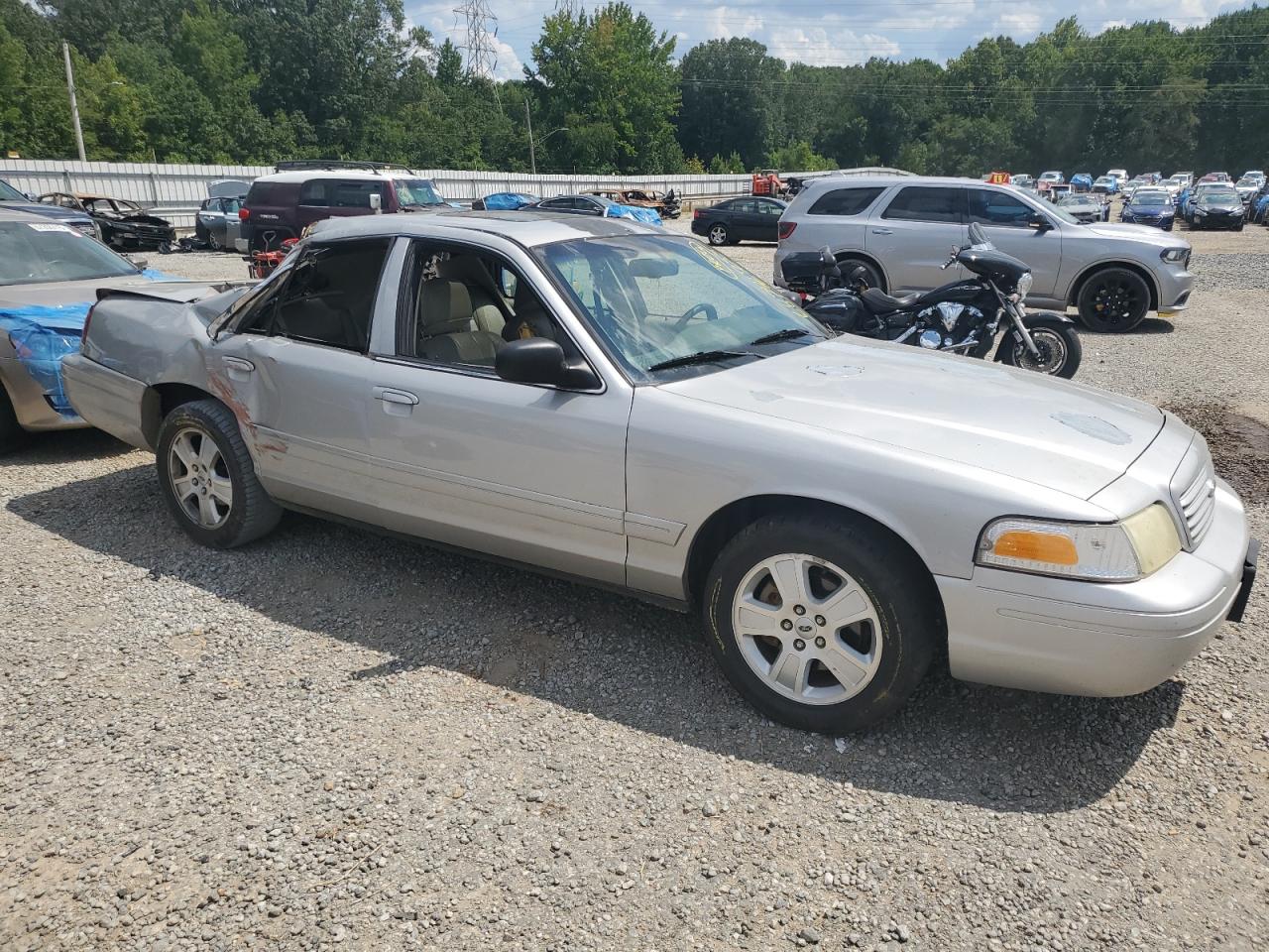 2007 FORD CROWN VICTORIA photo 4
