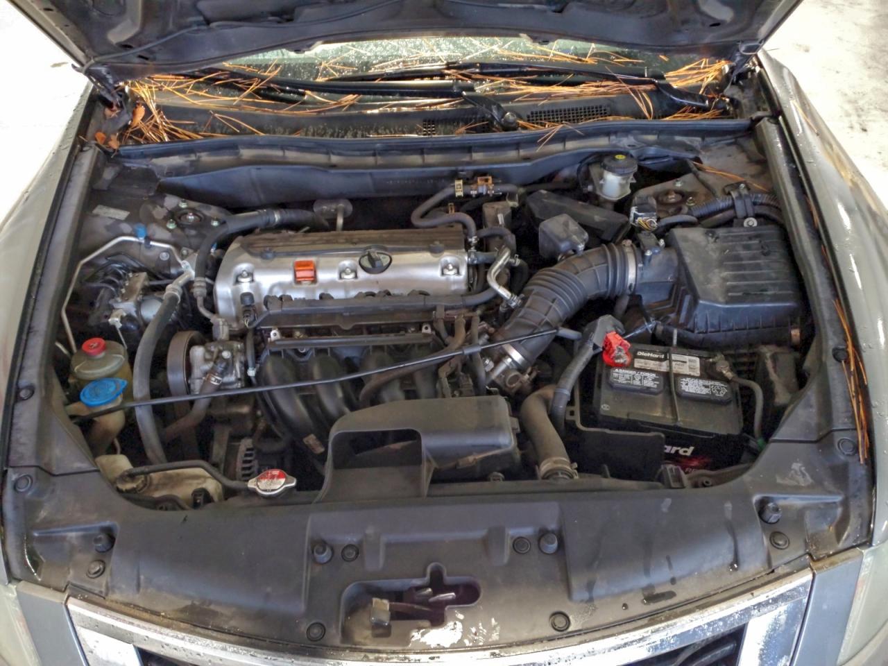 2010 HONDA ACCORD LX photo 31