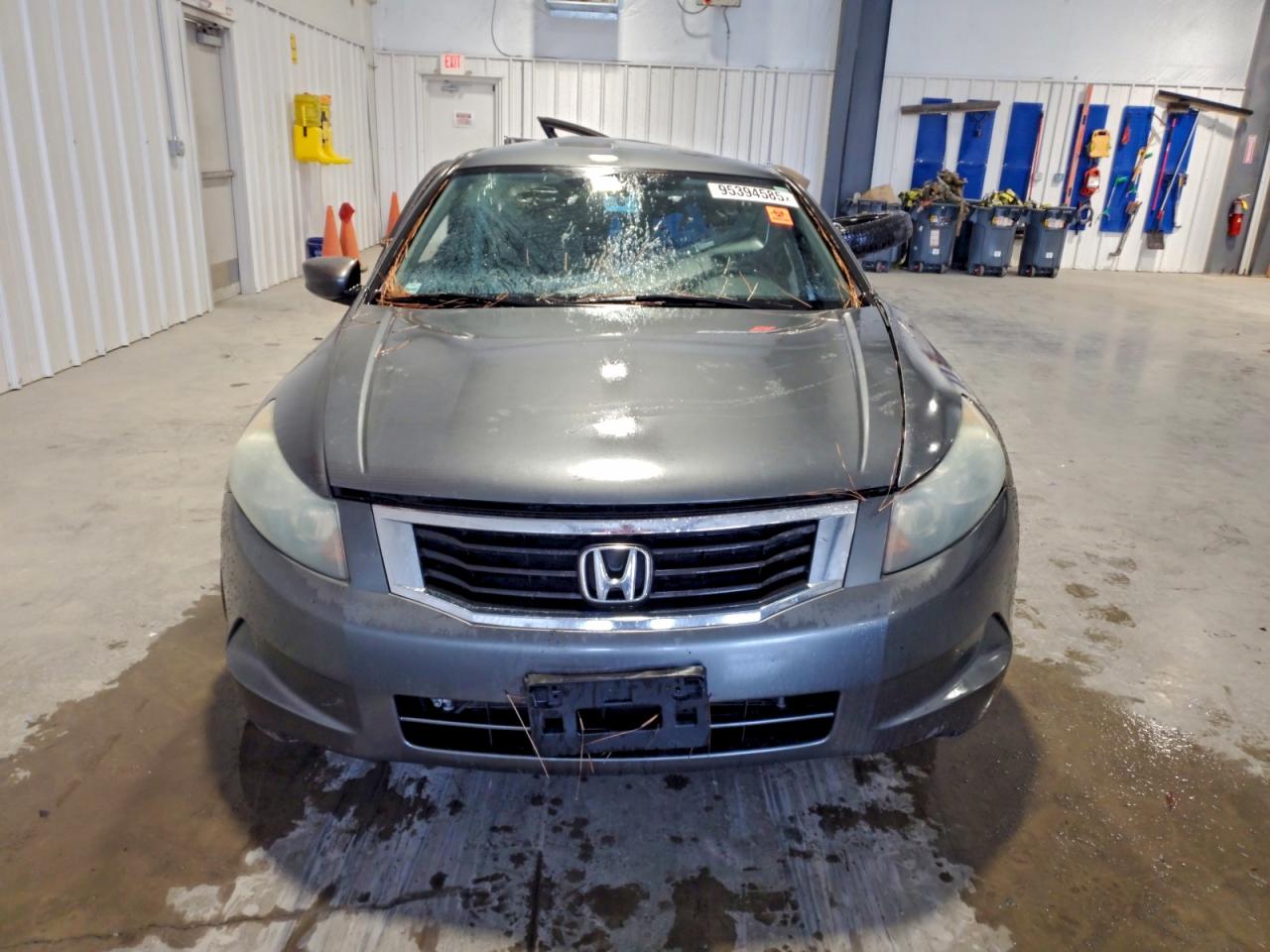 2010 HONDA ACCORD LX photo 13