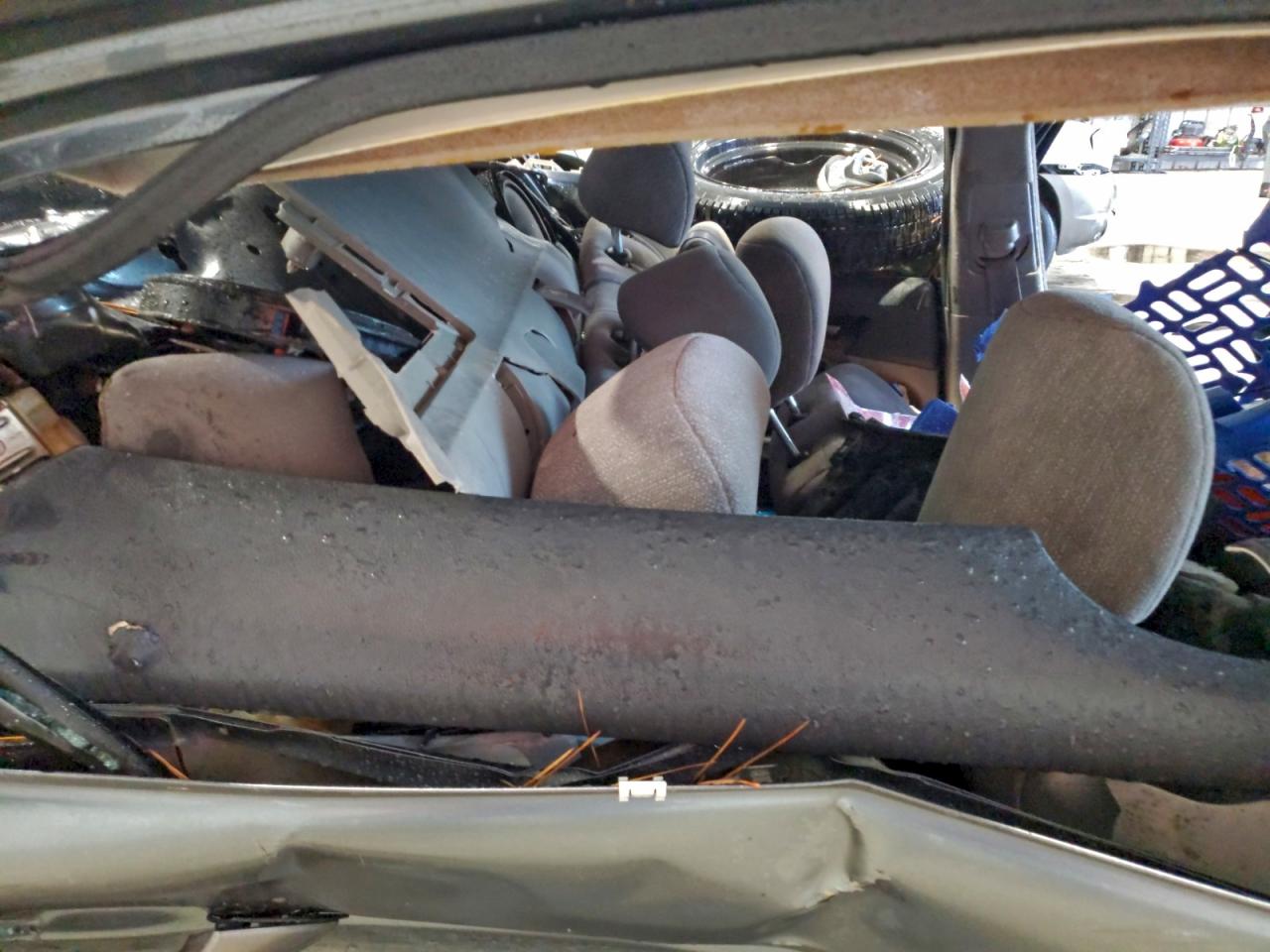 2010 HONDA ACCORD LX photo 28