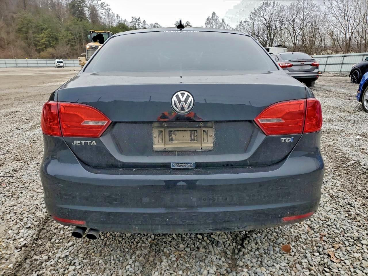 2014 VOLKSWAGEN JETTA TDI photo 11