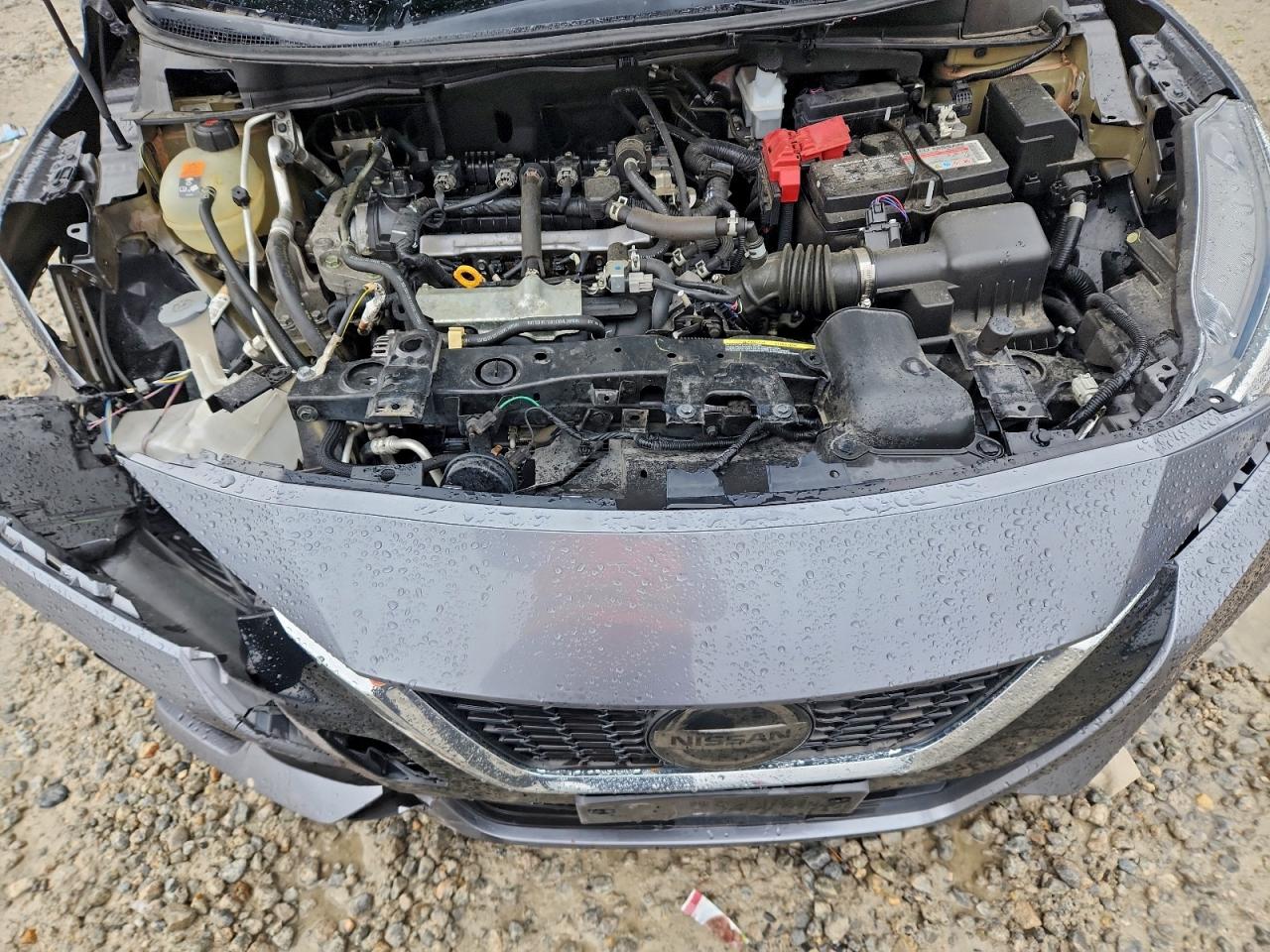 2021 NISSAN VERSA SV photo 11