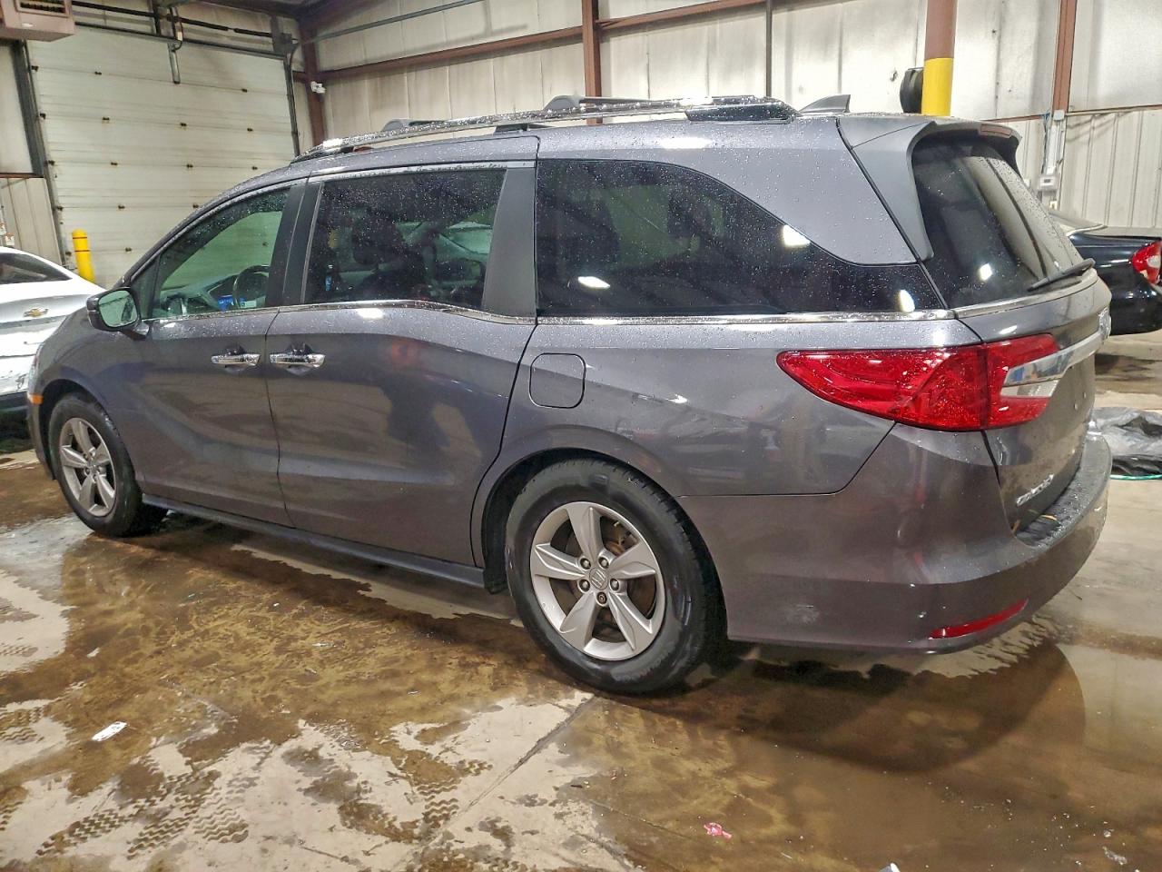 2019 HONDA ODYSSEY EXL photo 3