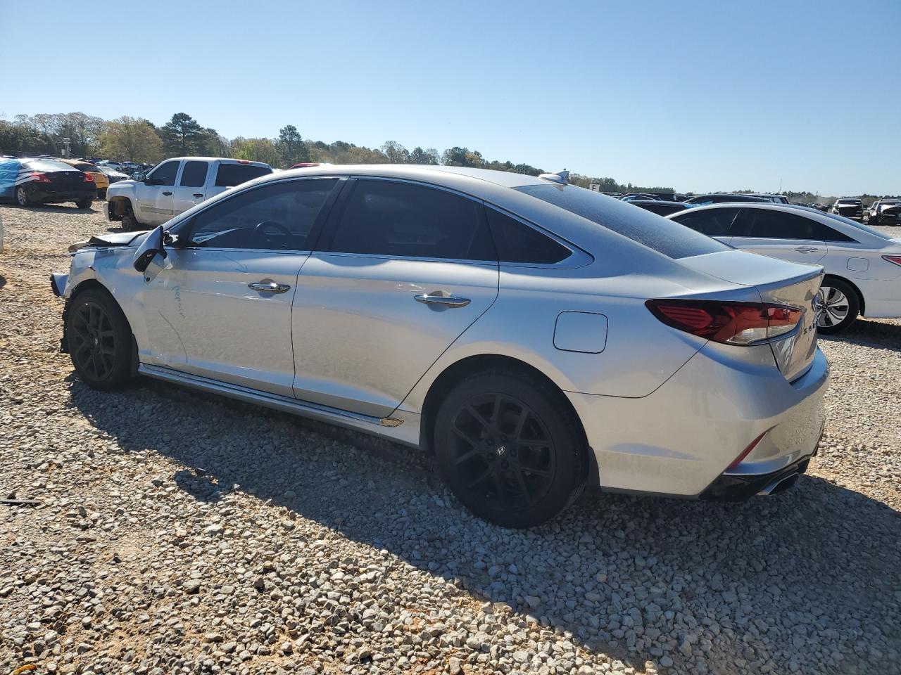 2018 HYUNDAI SONATA SPORT photo 3