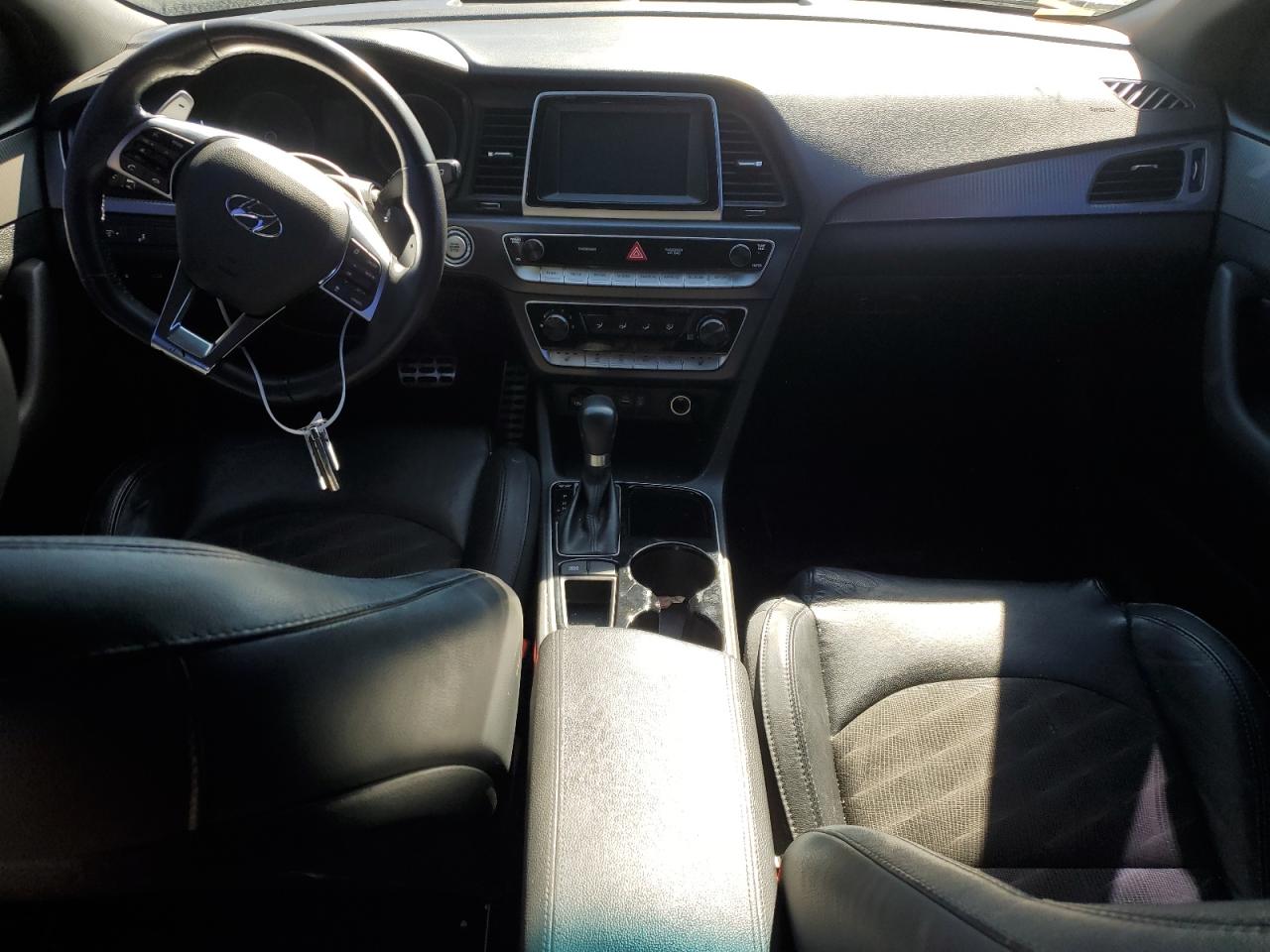 2018 HYUNDAI SONATA SPORT photo 15