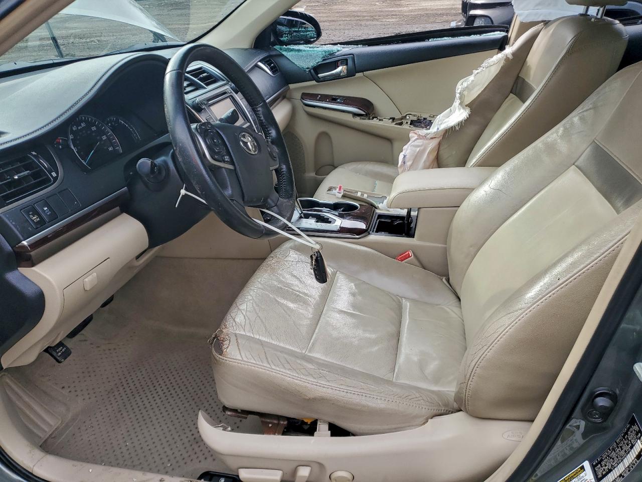 2012 TOYOTA CAMRY XLE V6 photo 13