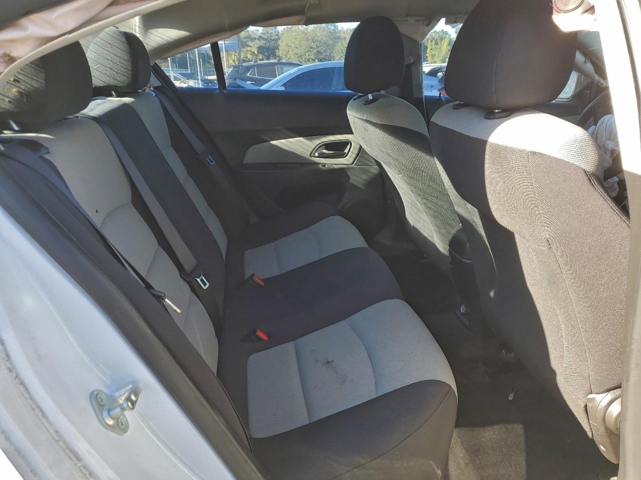 2015 CHEVROLET CRUZE LS photo 19