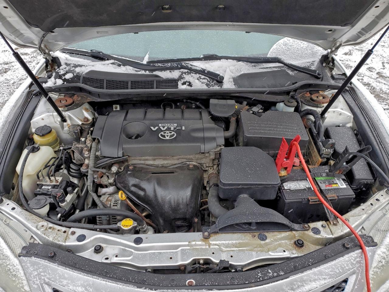 2010 TOYOTA CAMRY BASE photo 11