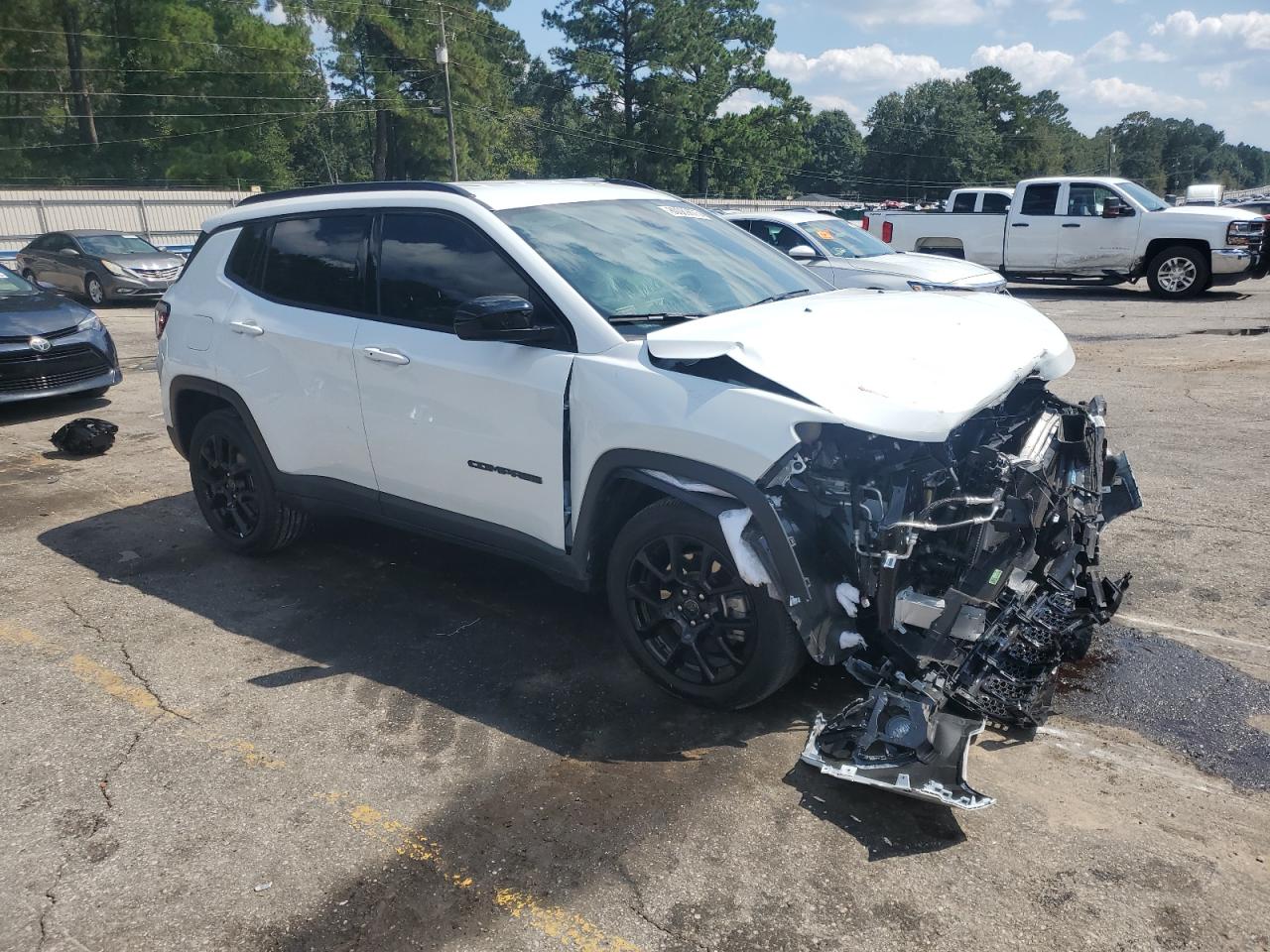 2025 JEEP COMPASS LATITUDE photo 4